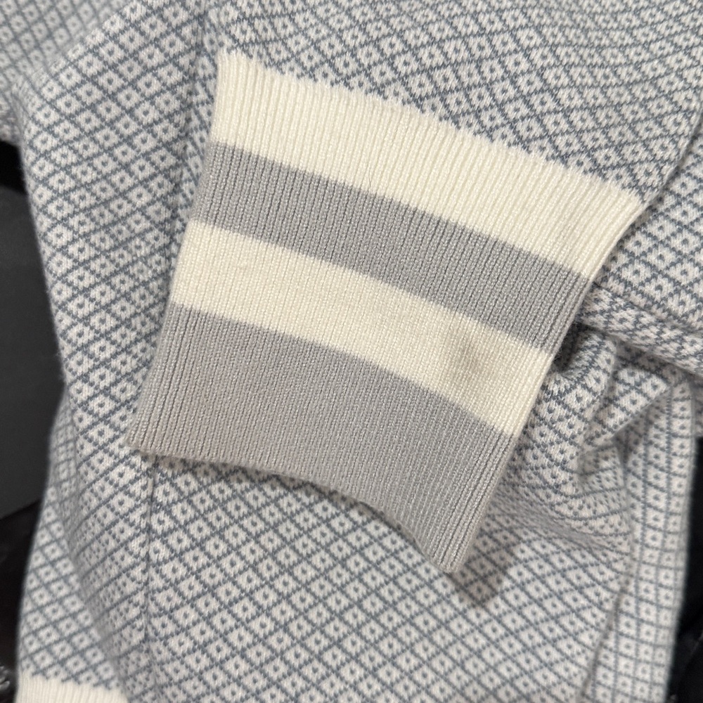 Varley Oregon Knit Sweater Jacket Light Grey Textured Zip- Up, size XS - Picture 9 of 9